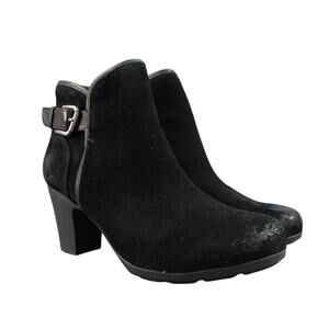 Comfortiva Shoes Womens 8 Booties Fashion Distressed Leather Black Memory Foam